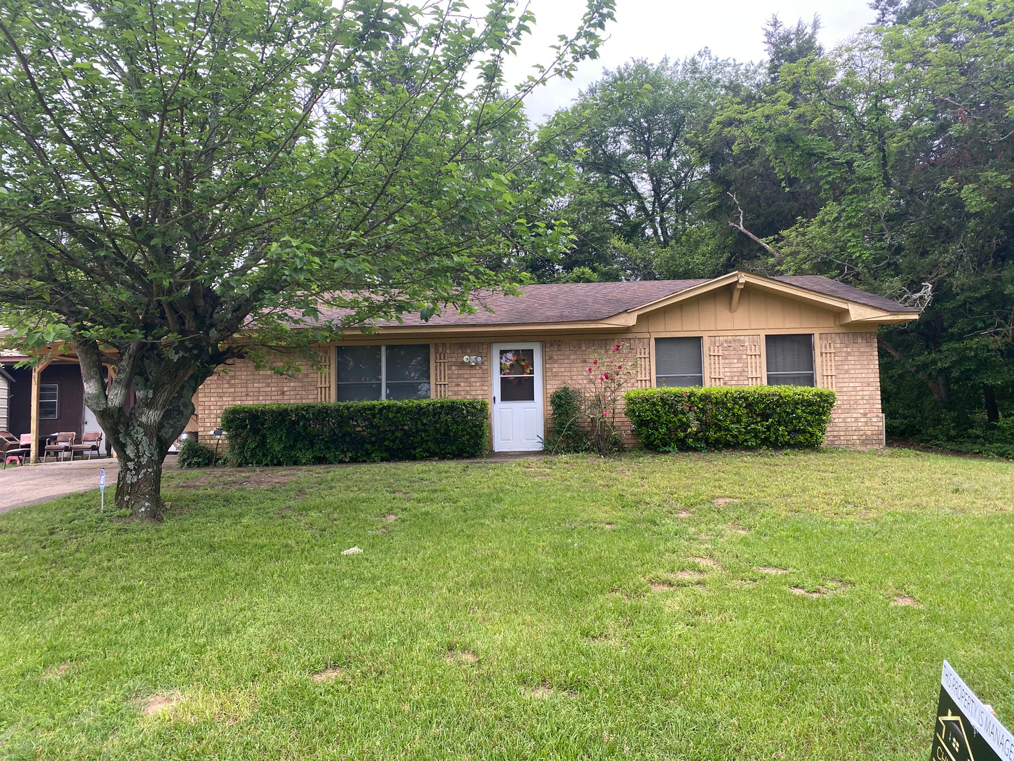2 Bedrooms 1 Bath