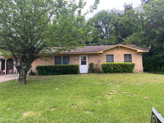 2 Bedrooms 1 Bath